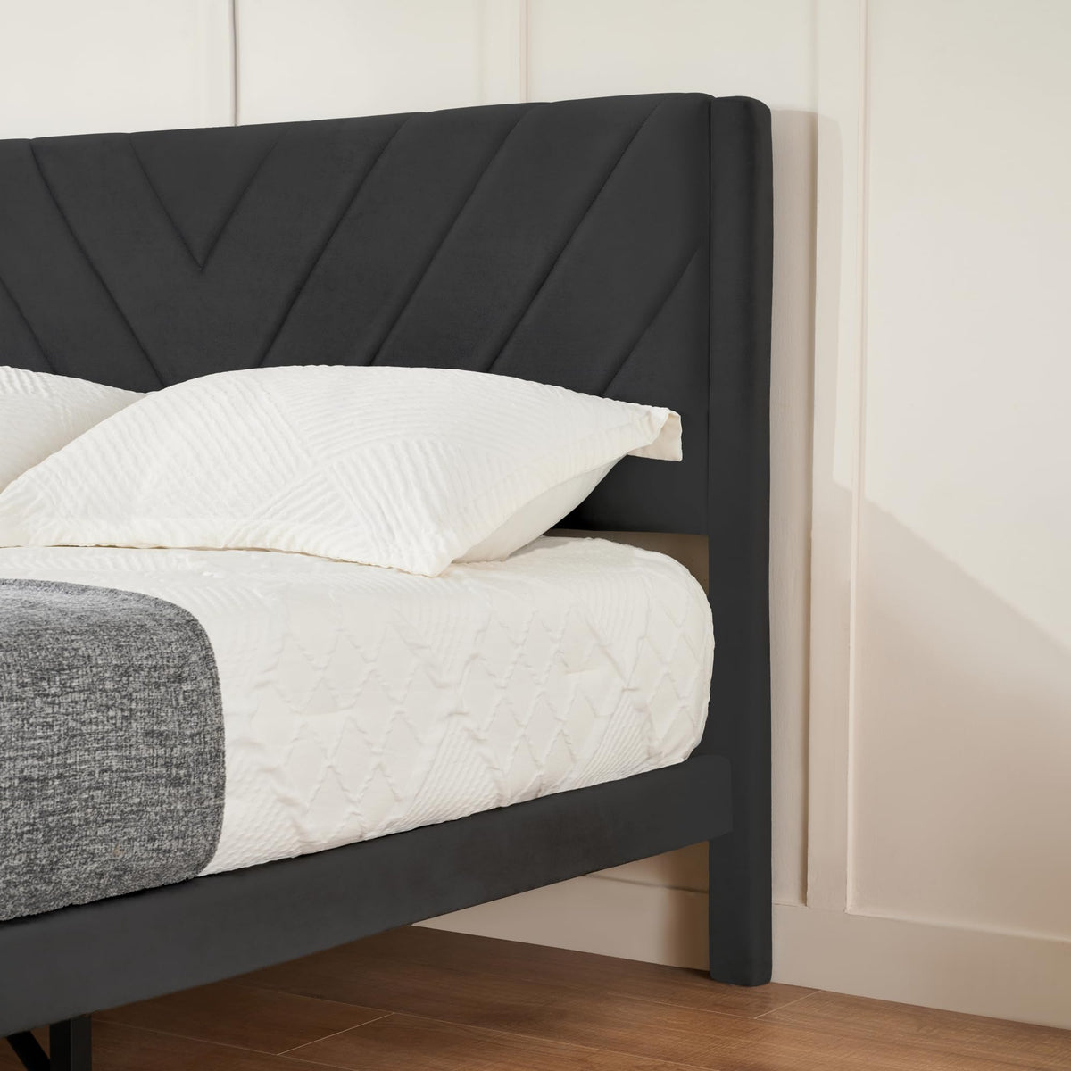 Queen Size Velvet Platform Bed Frame with Headboard L2006