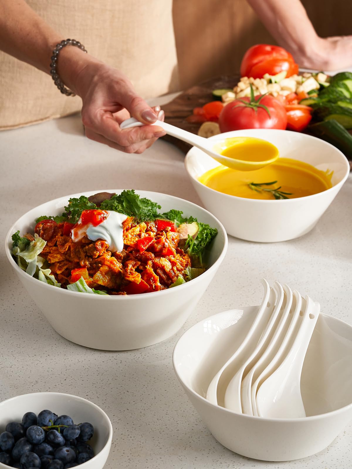 White Ceramic Soup Bowls Set of 4 Q18606