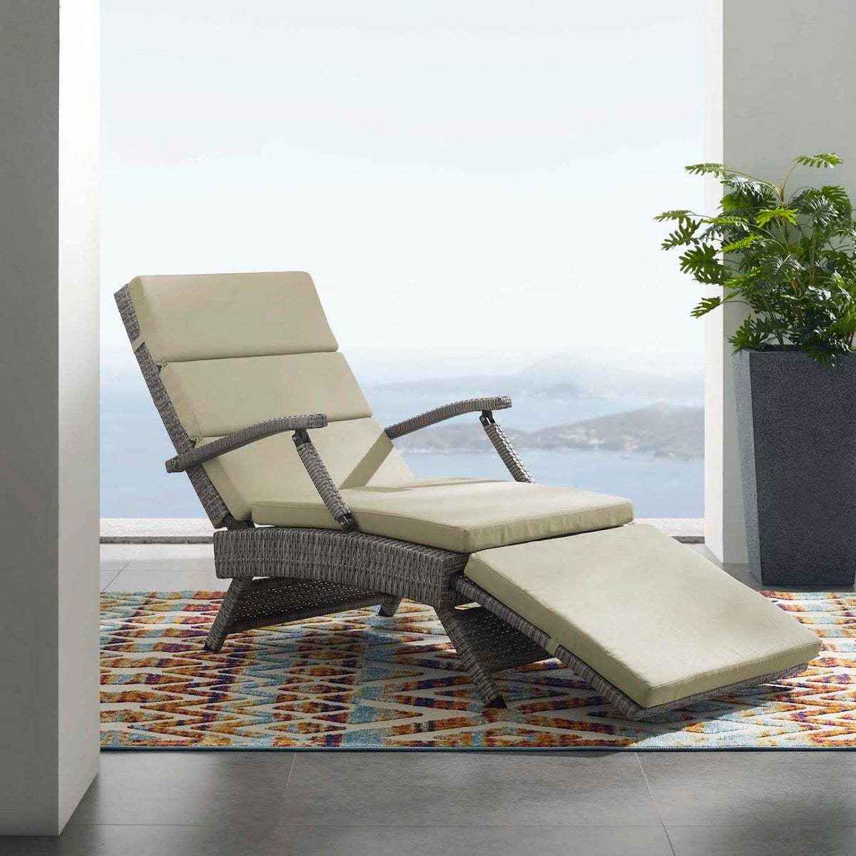 Light Gray Beige Wicker Rattan Chaise Lounge I516508