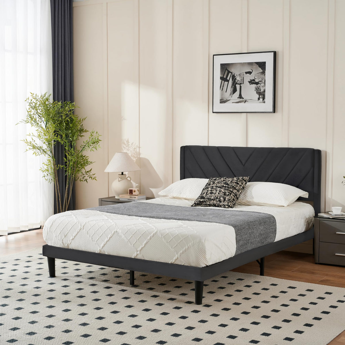 Queen Size Velvet Platform Bed Frame with Headboard L2006