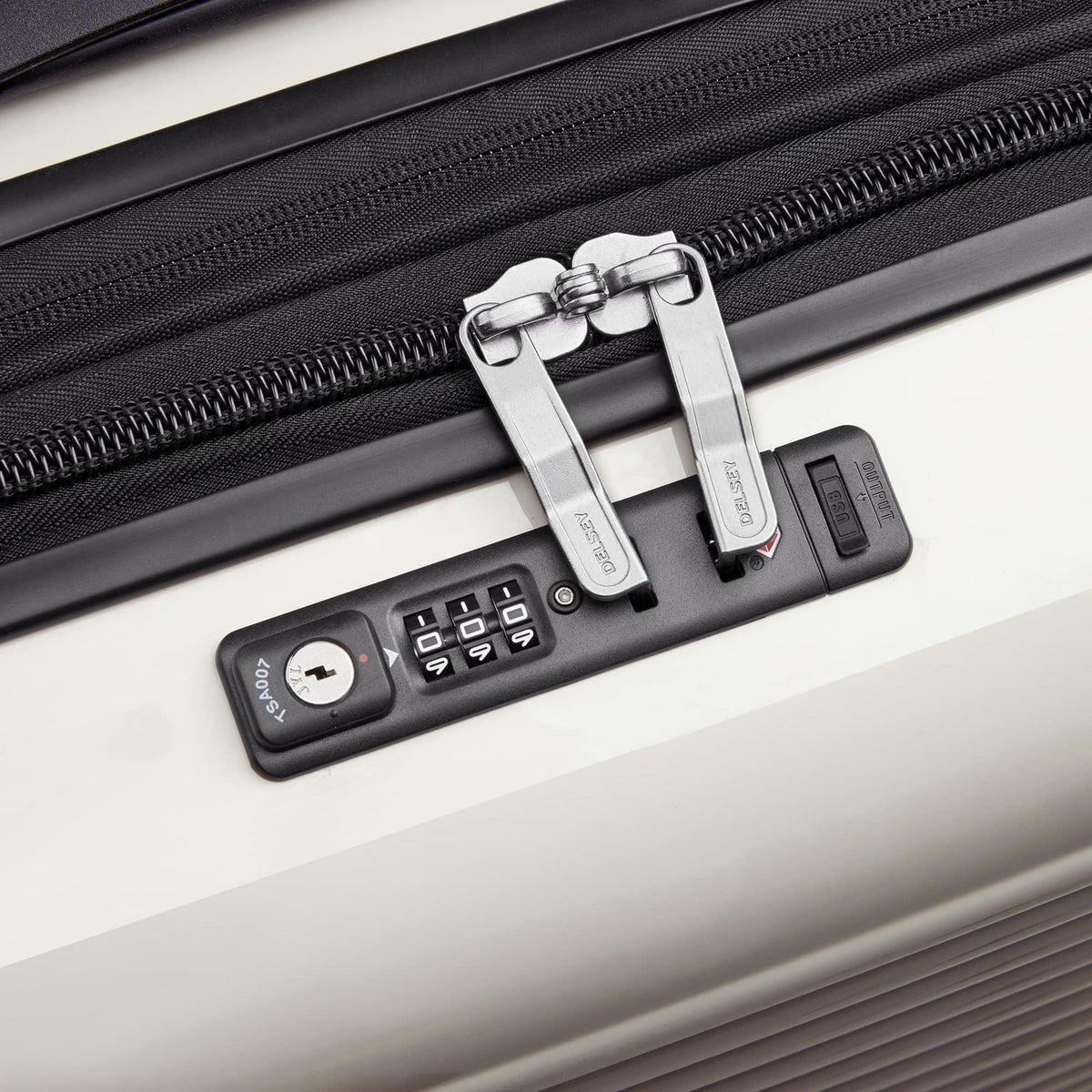 20 Inch Hardside Carry-On Luggage J79412