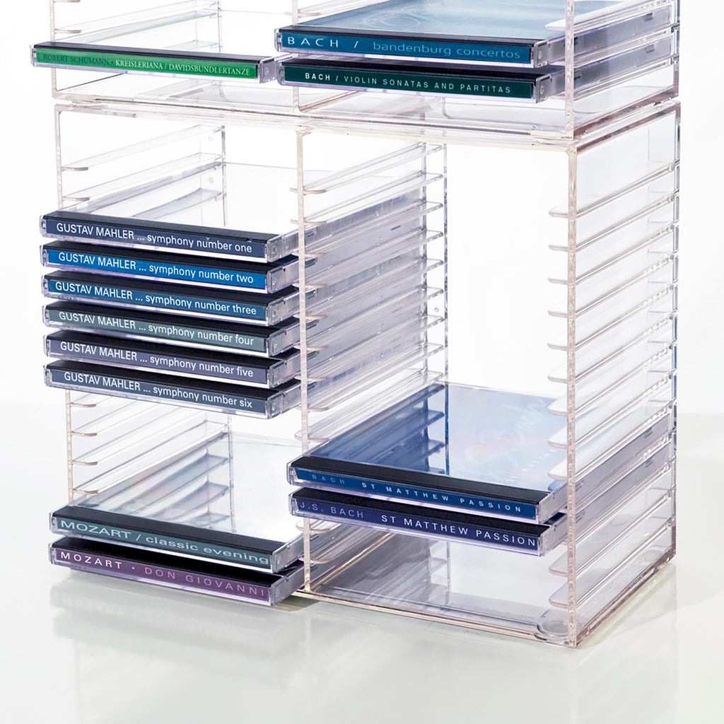 Clear Plastic CD Organizer with Rubber Feet L975028